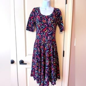 LuLaRoe Nicole Dress size Medium